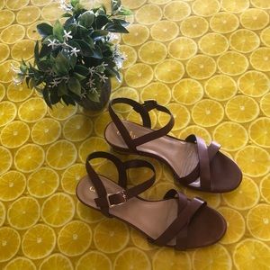 🤩Cole Han Sandals🤩